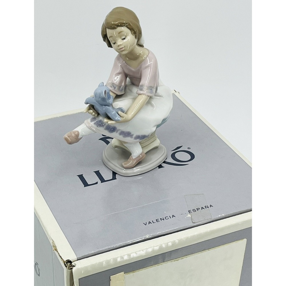 Lladro Best Friend Girl Holding Blue Teddy Bear 1993 Retired 7620 with Box